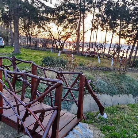 Vakantiehuis Dedinski Raj