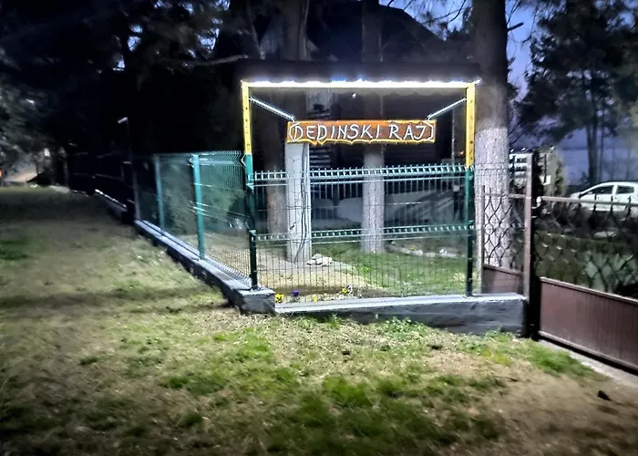 Case de vacanță Dedinski Raj